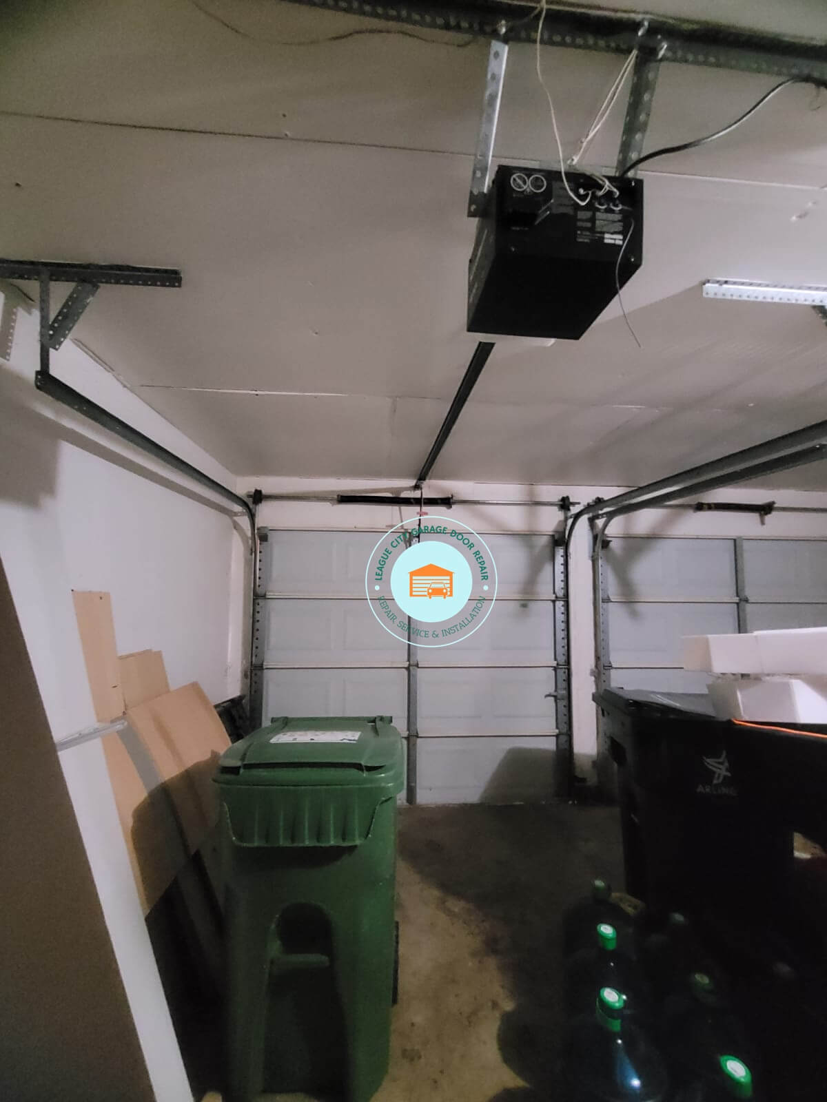 single-garage-door-repair